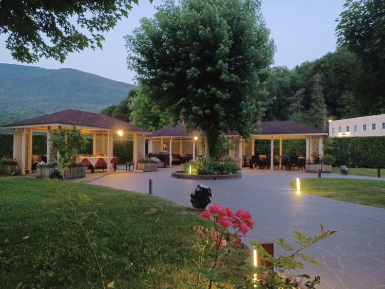 Giardino_hotel_bel_sit_comano_terme13
