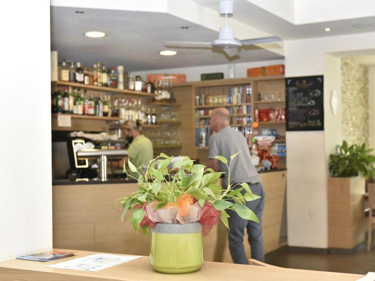 Hall_Bar_Bel_Sit_Comano_Terme_piccole1