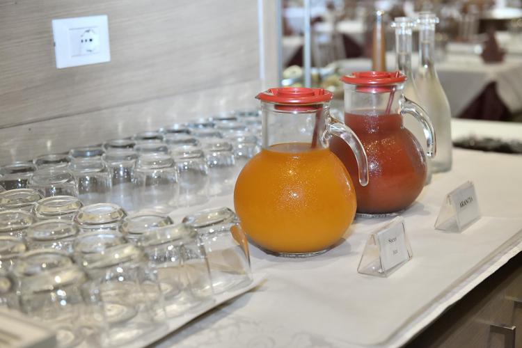 Buffet_colazioni_hotel_bel_sit_comano_terme_piccol