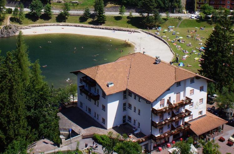 HOTEL PINETA
