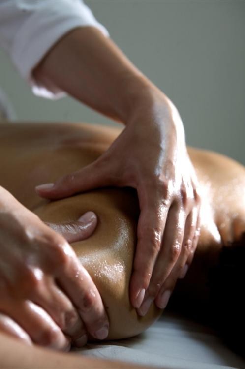 Massaggi e trattamenti, comano cattoni holiday