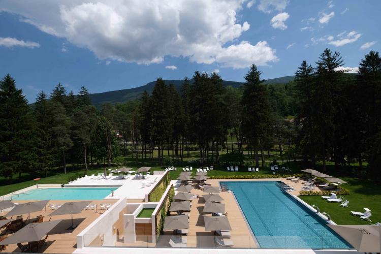piscine-grand-hotel-terme-comano-vista-camere