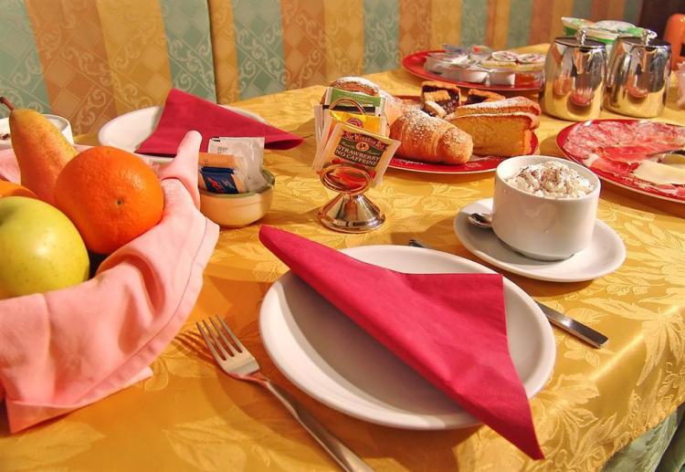 Affittacamere Jolly_Dimaro_Colazione