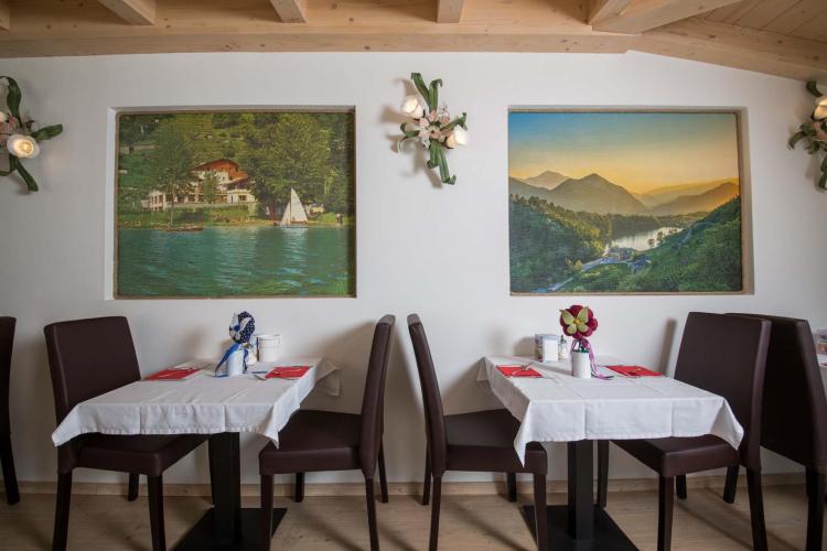 sala colazioni miralago trentino