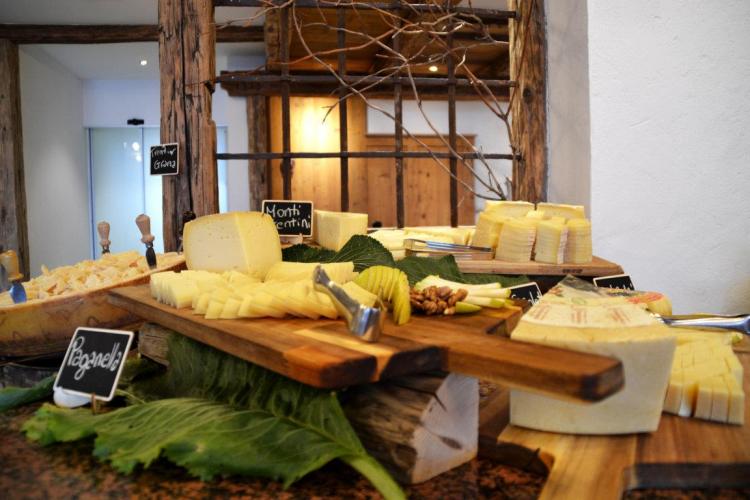 buffet formaggi (FILEminimizer)