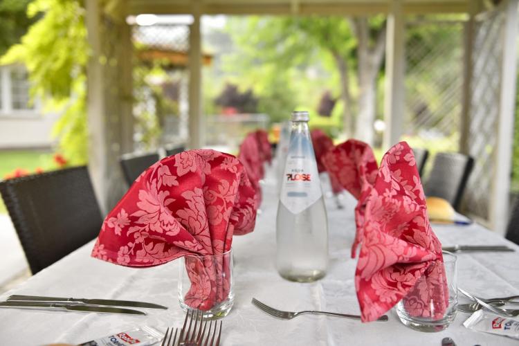 Cena_esterna_hotel_bel_sit_comano_terme_piccole21