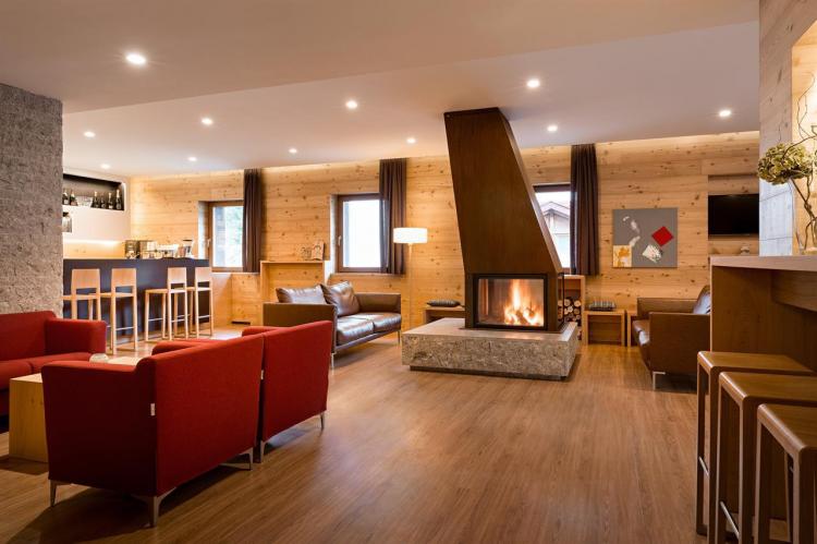 corona dolomites hotel