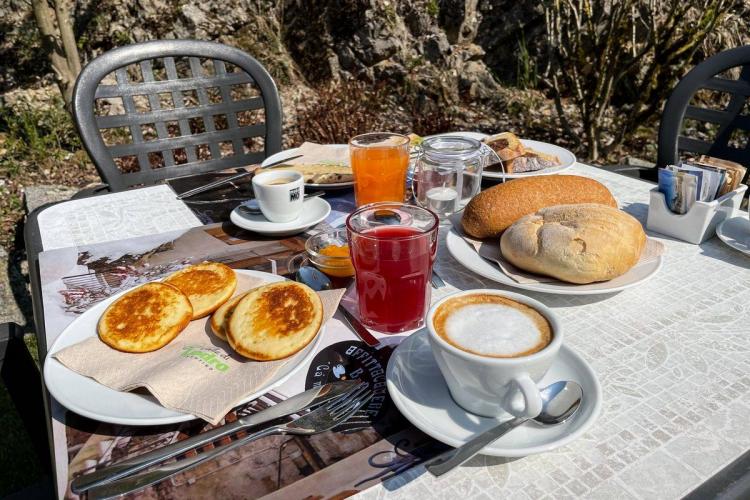 colazione esterna2