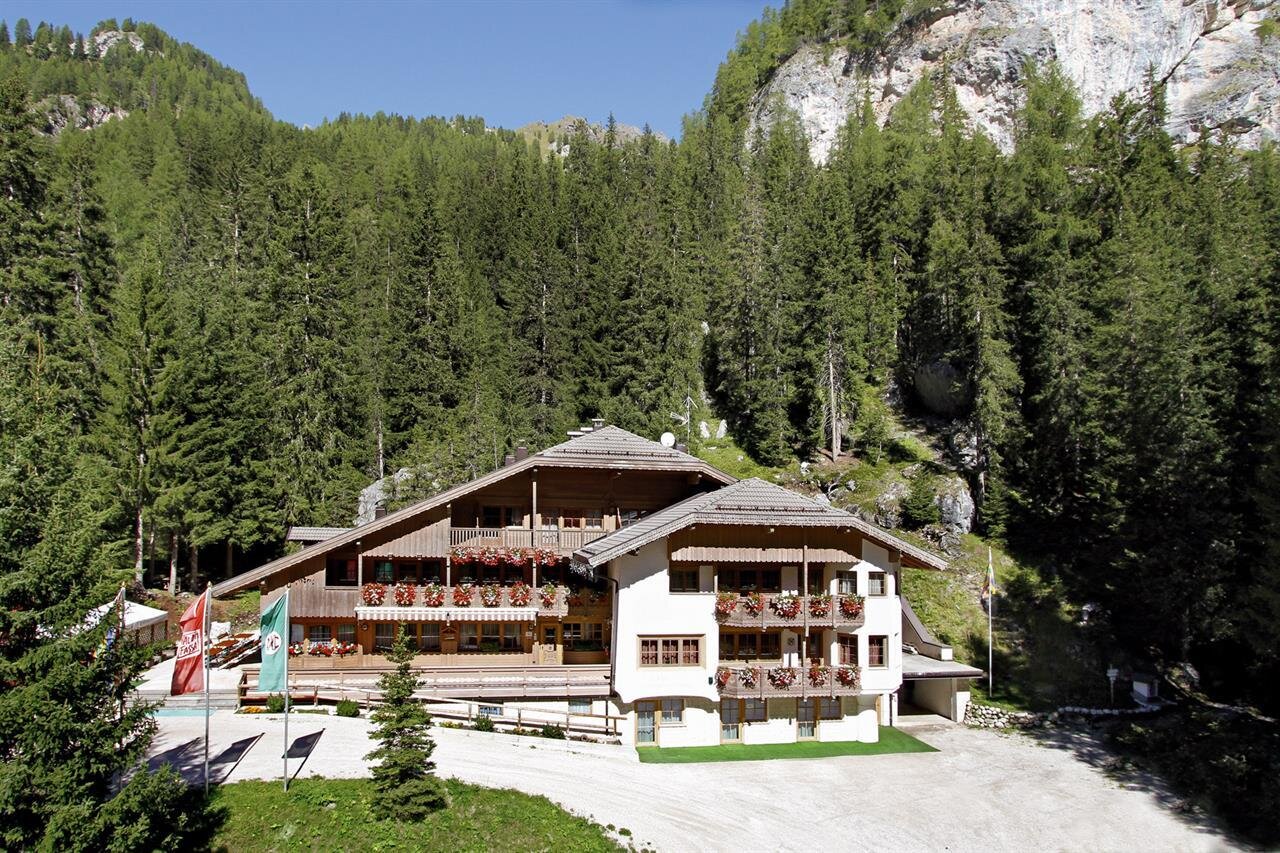 Content Dam Org 3 Images Full Rights Gusto Alpino Viletta Maria Alpino Villetta Maria Penia Canazei Archivio Union Hotels Canazei 1