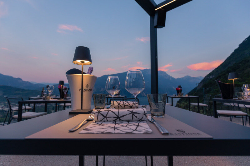 Content Dam Org 8 Images Full Rights Garda Trentino Gusto Apt Garda Tramonto Bastione