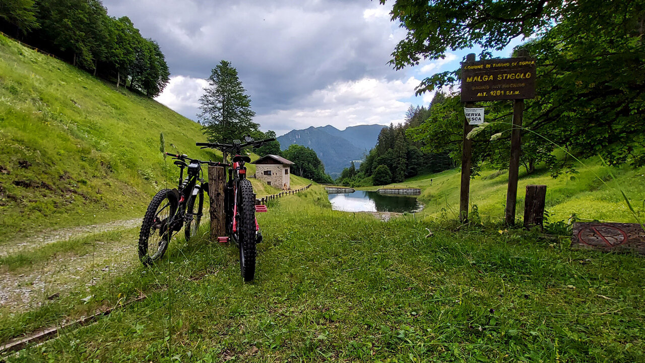 Content Dam Org 8 Images Full Rights Valle Di Ledro Outdoor Apt Garda Beach Bike 1