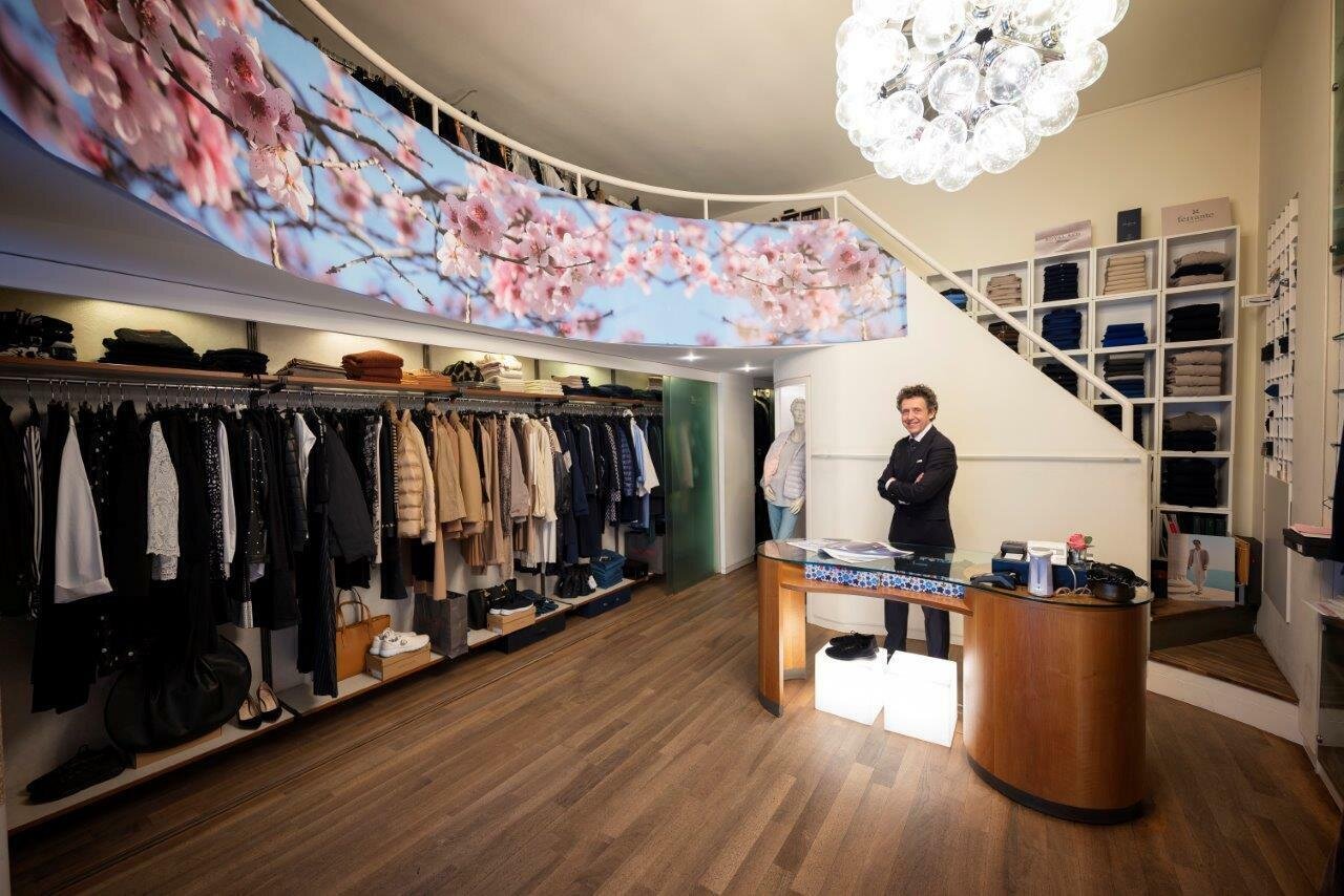 Content Dam Org 8 Images Full Rights Garda Trentino Shopping Apt Garda Boutiquealberti