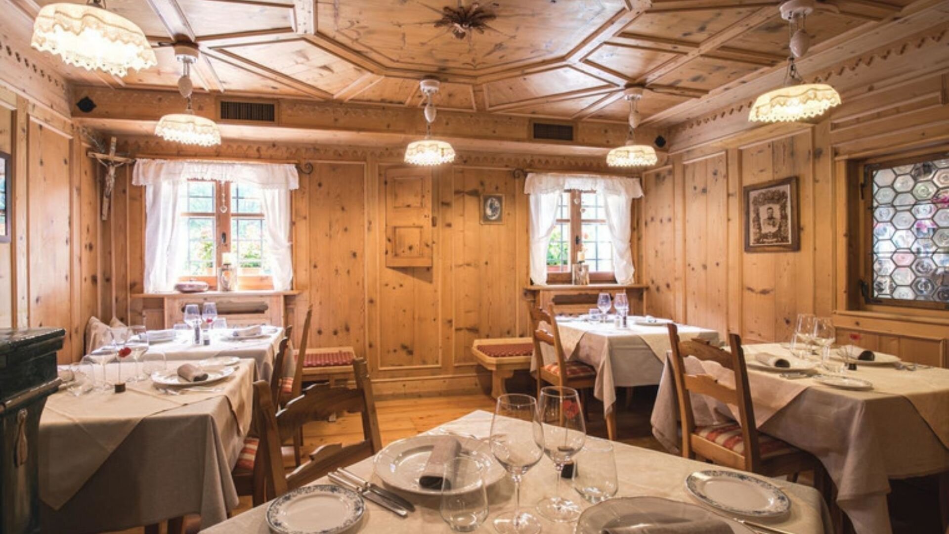 Content Dam Org 4 Images Full Rights Gusto Ristoranti Chalet Alpenrose Chalet Alpenrose Food And Beverage Val Di Sole Ph Chalet Alpenrose1