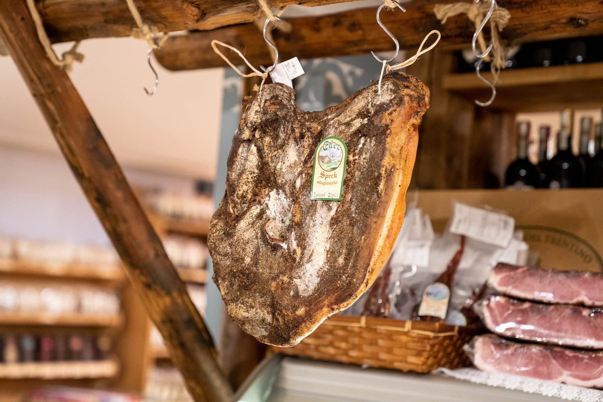 Content Dam Org 3 Images Full Rights Shopping Eder Officina Naturale Eder Officina Naturale Canazei Archivio Apt Val Di Fassa Mrizzi 3