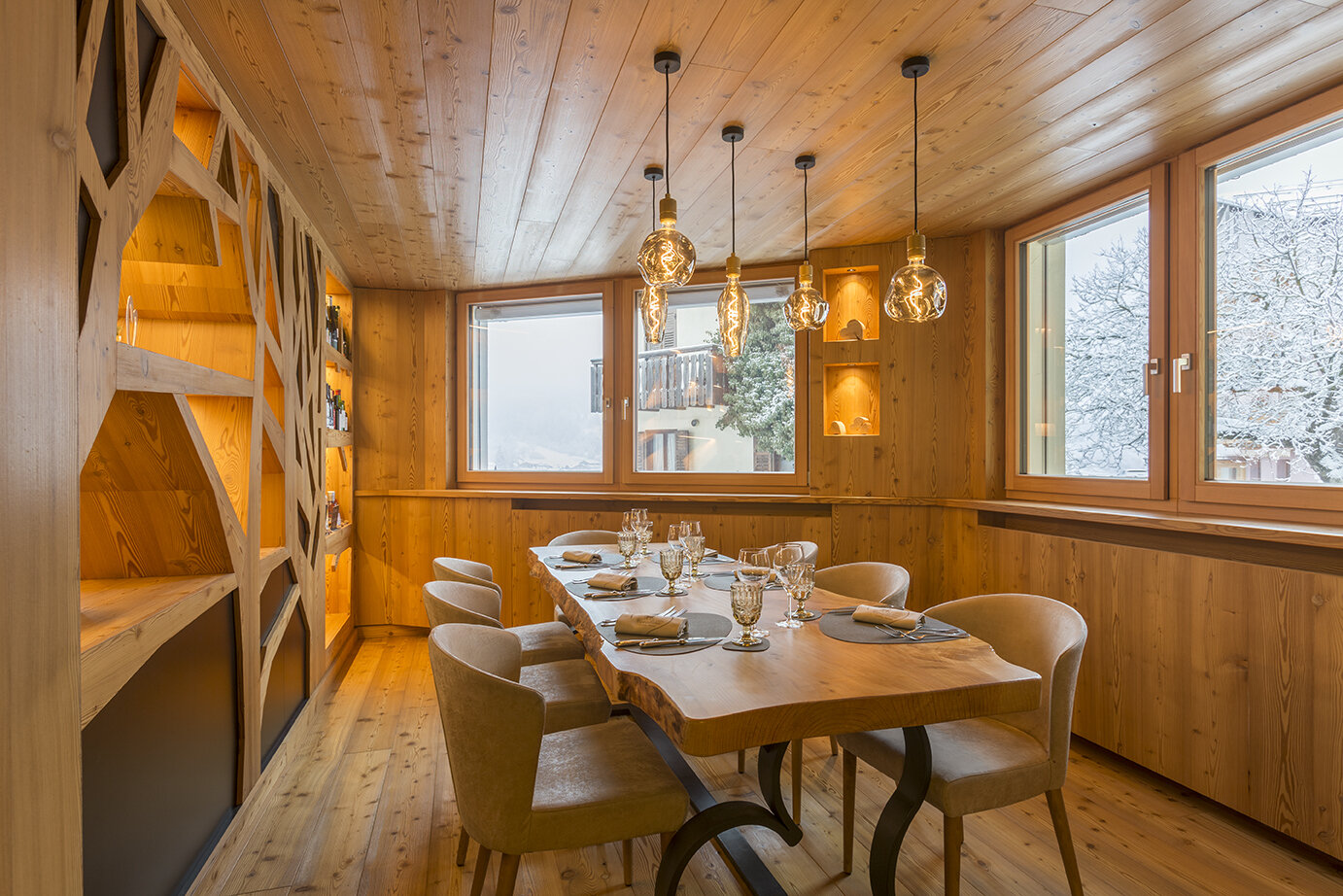 Content Dam Org 5 Images Full Rights Dolomiti Paganella Gusto Empatia C O Cavallino Ristorante Empatia 2022 Ph Cavallino Lovely Hotel 4