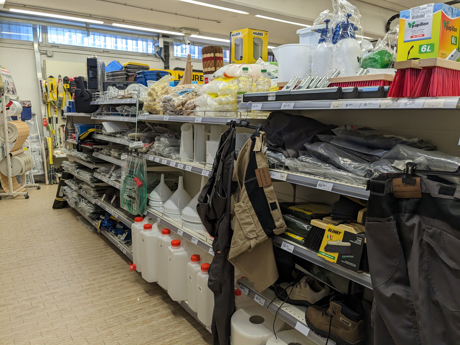 Content Dam Org 3 Images Full Rights Shopping Famiglia Cooperativa Moena Coop Famiglia Cooperativa Moena Ferramenta 4