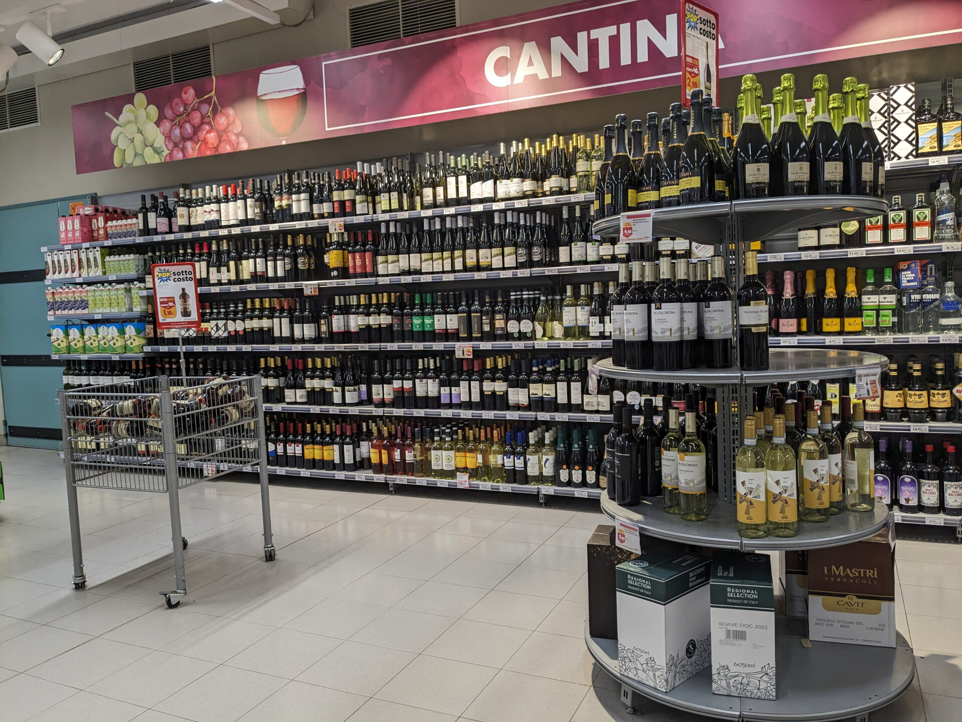 Content Dam Org 3 Images Full Rights Shopping Famiglia Cooperativa Moena Coop Trentino Famiglia Cooperativa Moena Supermercati Trentini 07
