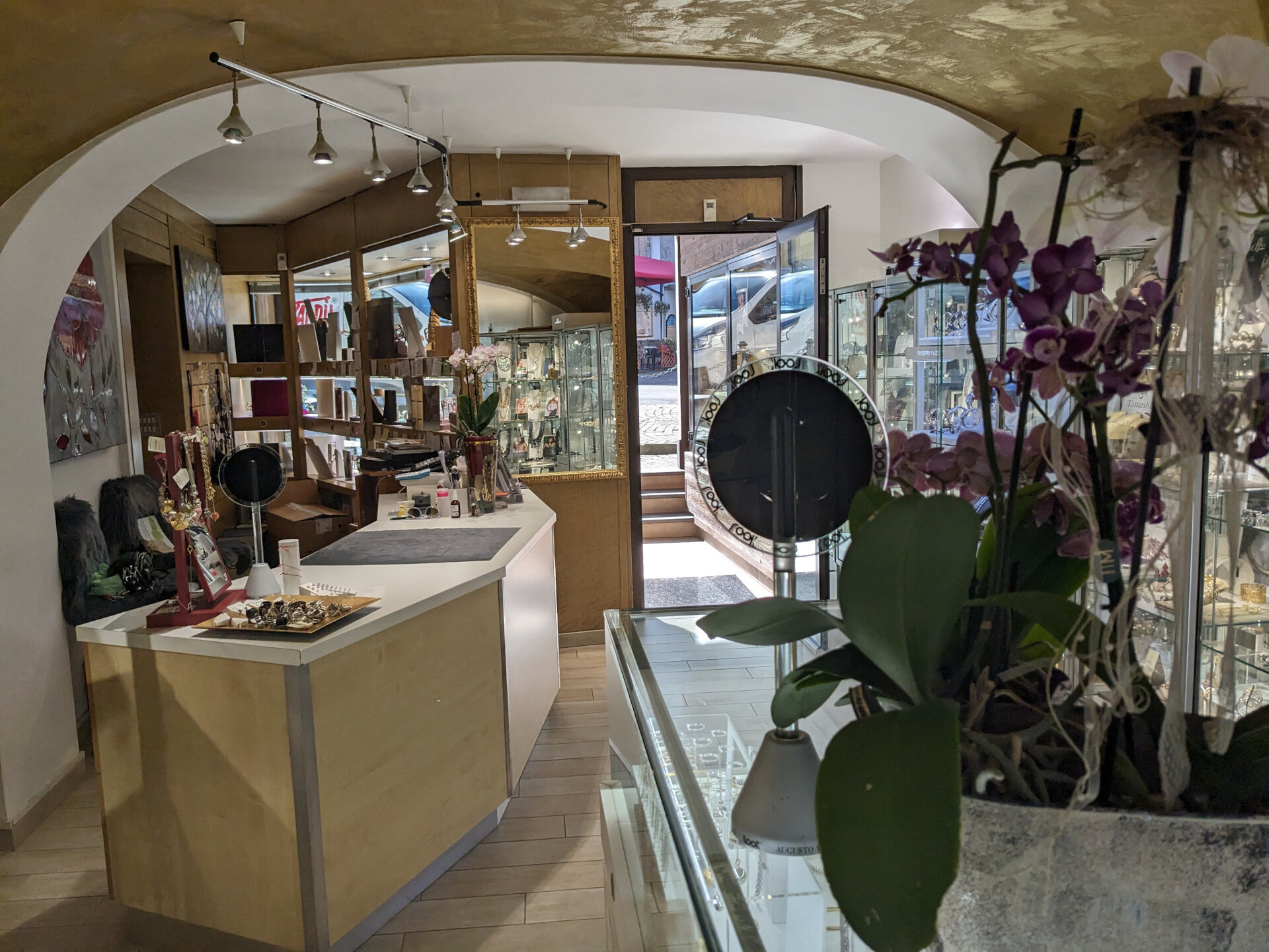 Content Dam Org 3 Images Full Rights Shopping Fashion Jewels Croce Fashion E Jewels Croce Moena Archivio Apt Val Di Fassa Dlorenz 05