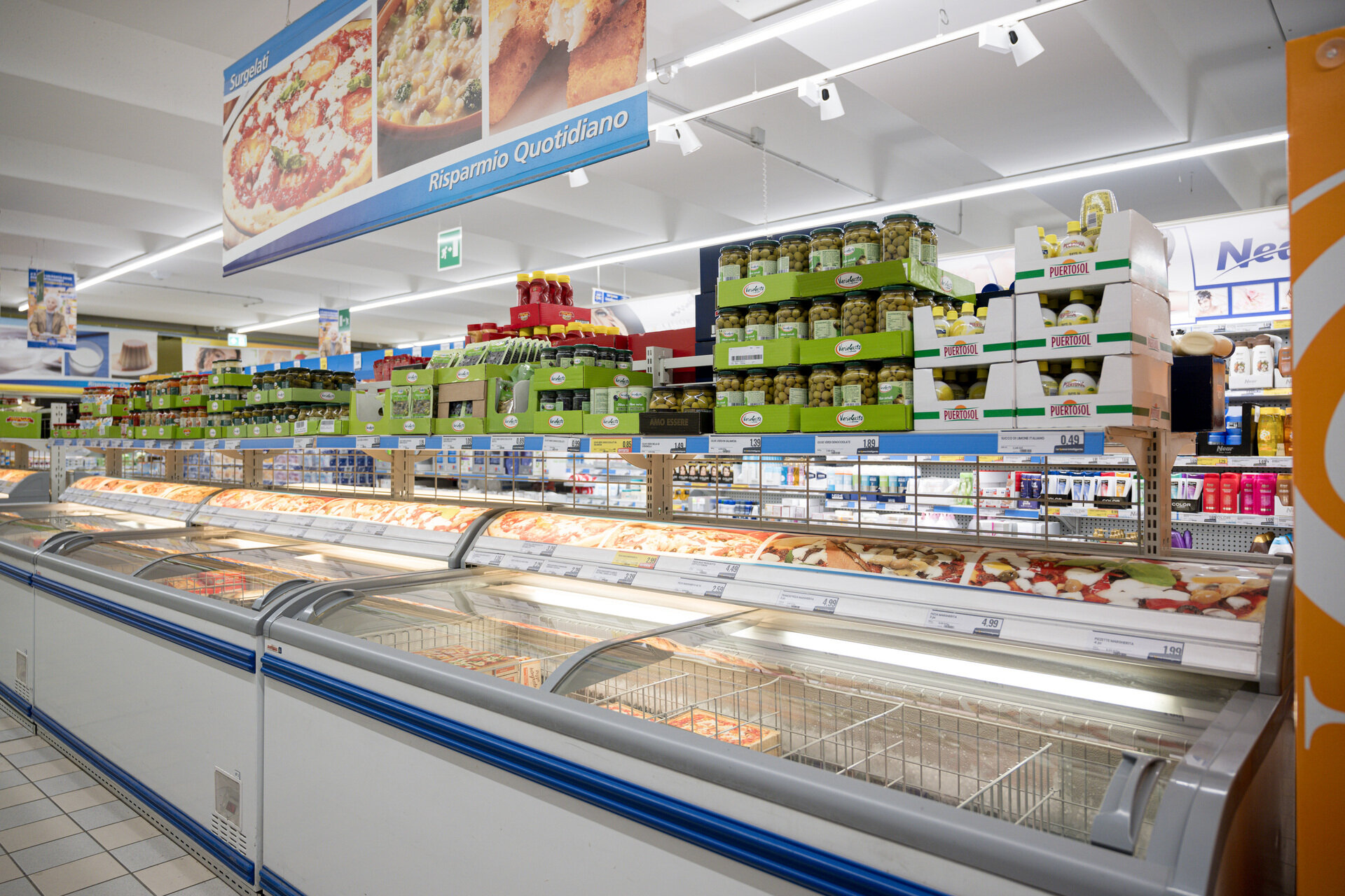 Content Dam Org 3 Images Full Rights Shopping Fassa Coop Eurospin Fassa Coop Eurospin Moena 14