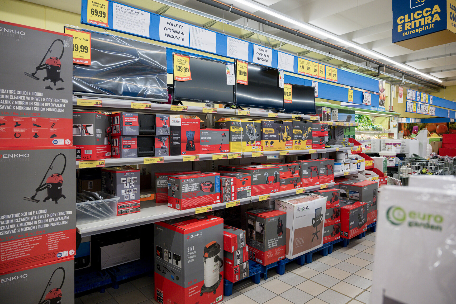 Content Dam Org 3 Images Full Rights Shopping Fassa Coop Eurospin Fassa Coop Eurospin Moena 15