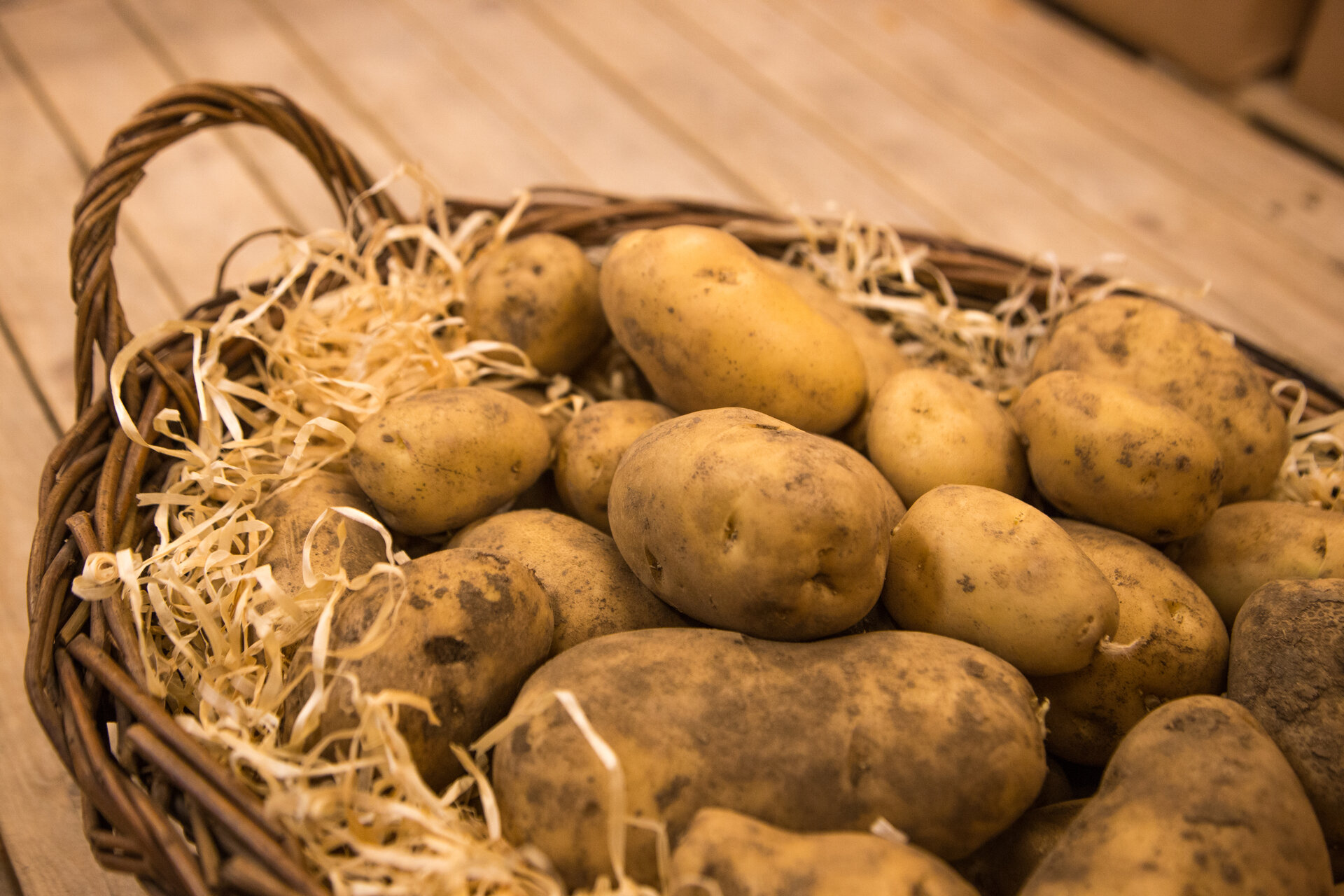 Content Dam Org 6 Images Full Rights Alpe Cimbra Shopping Botteghe E Negozi Win Patate Lenzi Lavarone Mg 7