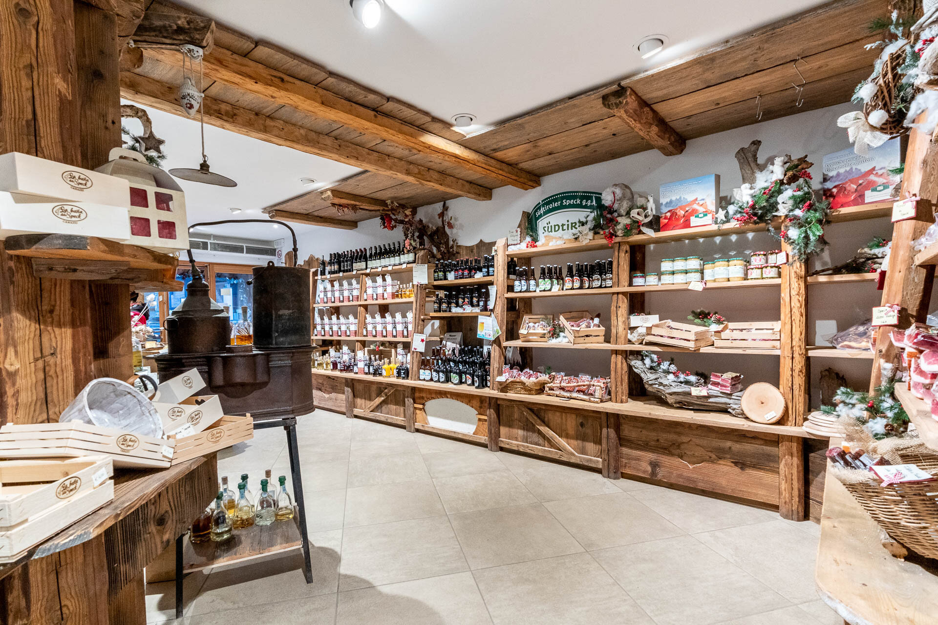 Content Dam Org 3 Images Full Rights Shopping La Baita Dello Speck Baita Dello Speck Campitello Archivio Apt Val Di Fassa Mrizzi 04