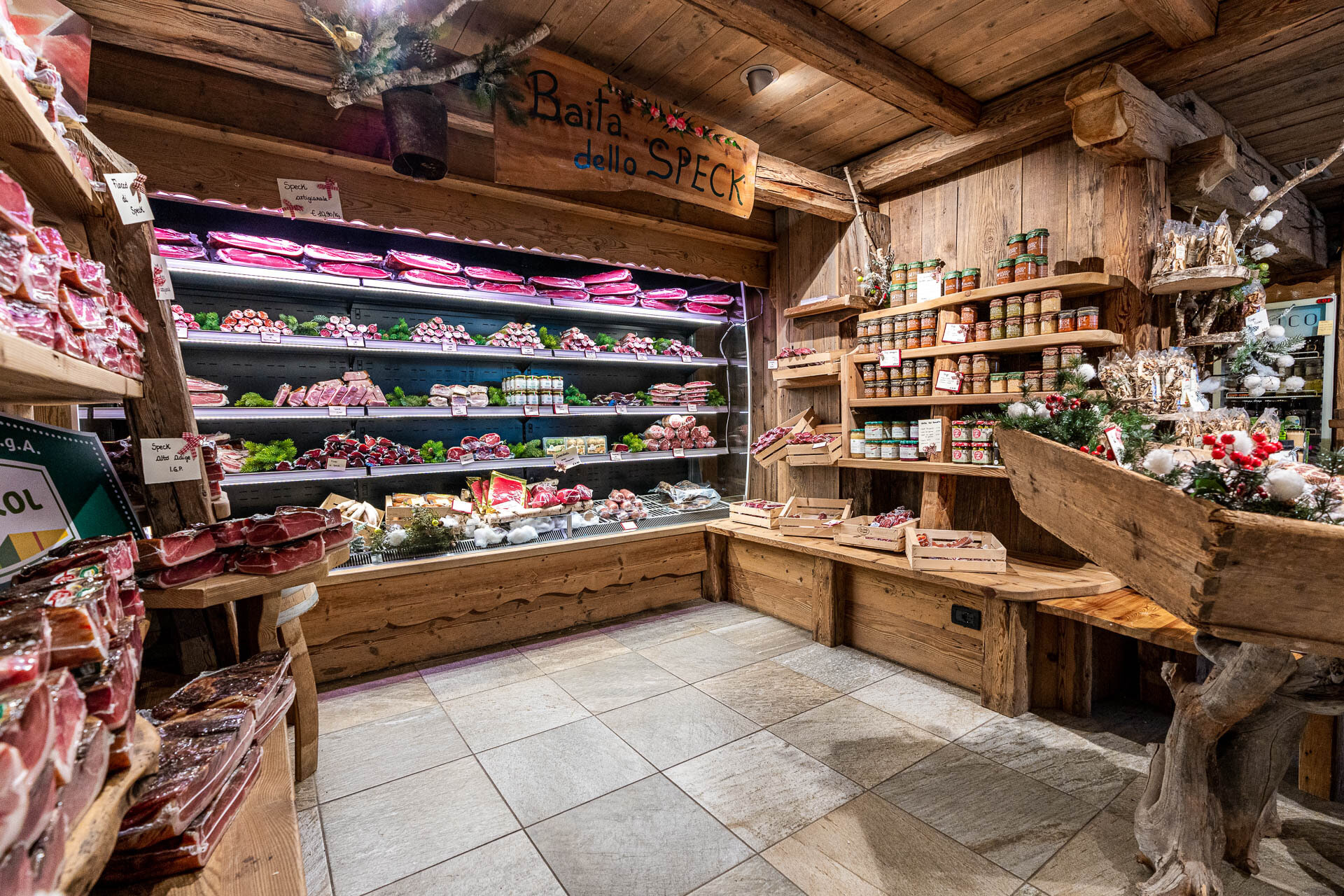 Content Dam Org 3 Images Full Rights Shopping La Baita Dello Speck Baita Dello Speck Canazei Archivio Apt Val Di Fassa Mrizzi 2