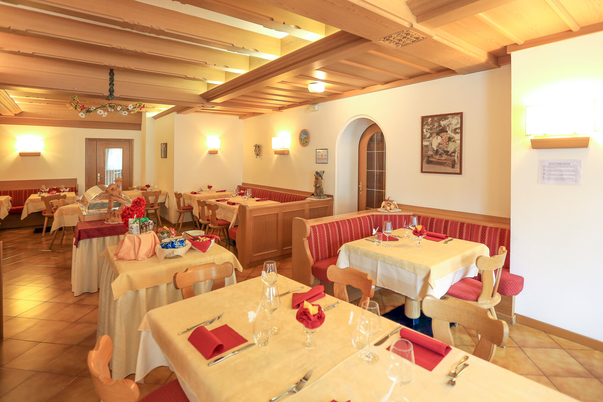 Content Dam Org 3 Images Full Rights Gusto Ristorante La Stua De Macoch Hotel Ladina Ristorante La Stua De Macoch Hotel Ladina Campitello 04