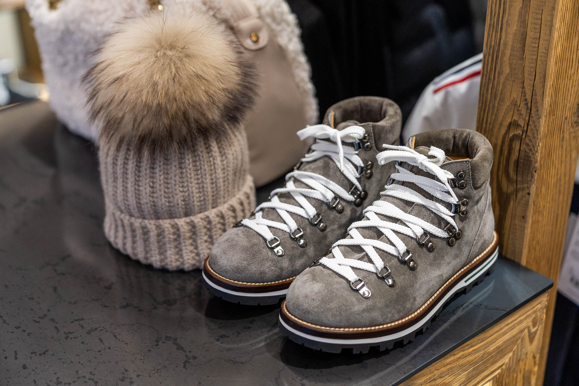 Content Dam Org 3 Images Full Rights Shopping Livio Sport Lodge Liviosportlodge Canazei Apt Val Di Fassa Mattiarizzi Inv 11