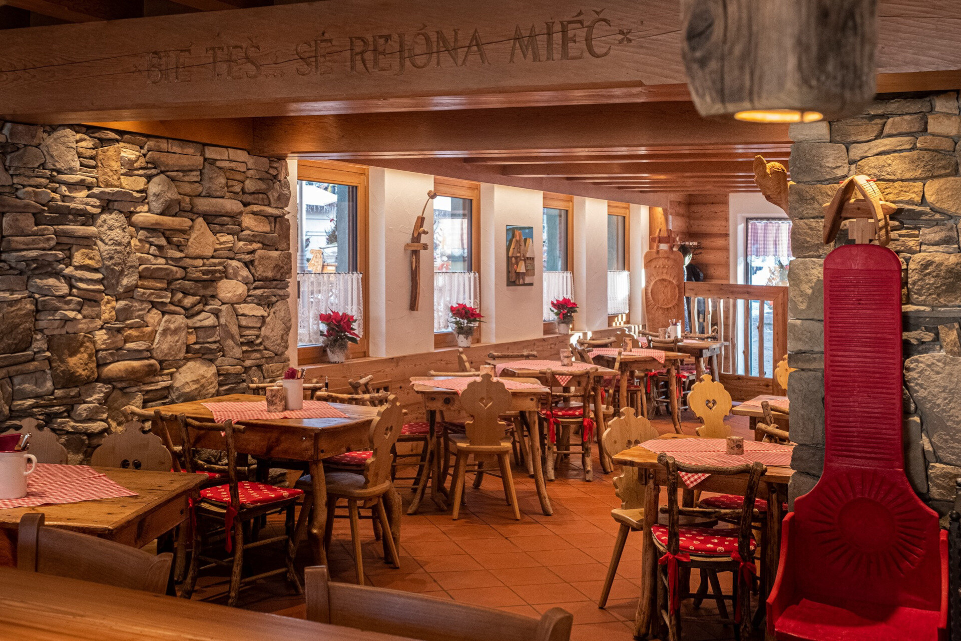 Content Dam Org 3 Images Full Rights Gusto Ristorante Ostaria Tyrol Ristorante Ostaria Tyrol Moena 02