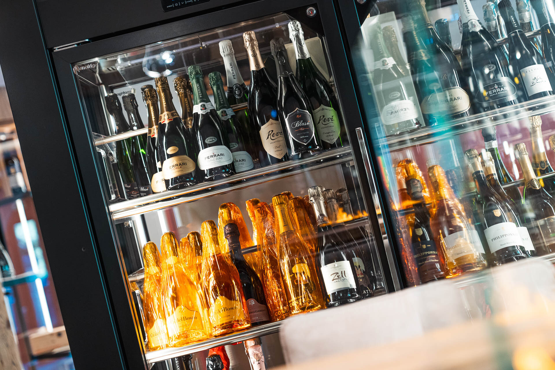 Content Dam Org 3 Images Full Rights Gusto Perlage Lounge Bar Restaurant Perlage Lounge Bar Restaurant Alba Di Canazei 3