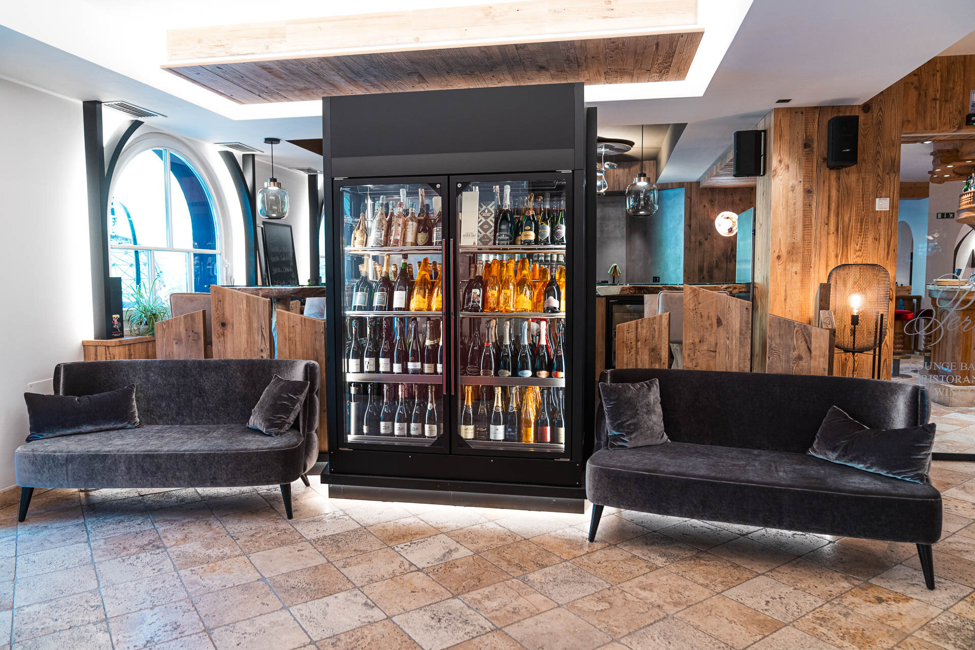 Content Dam Org 3 Images Full Rights Gusto Perlage Lounge Bar Restaurant Perlage Lounge Bar Restaurant Alba Di Canazei 6