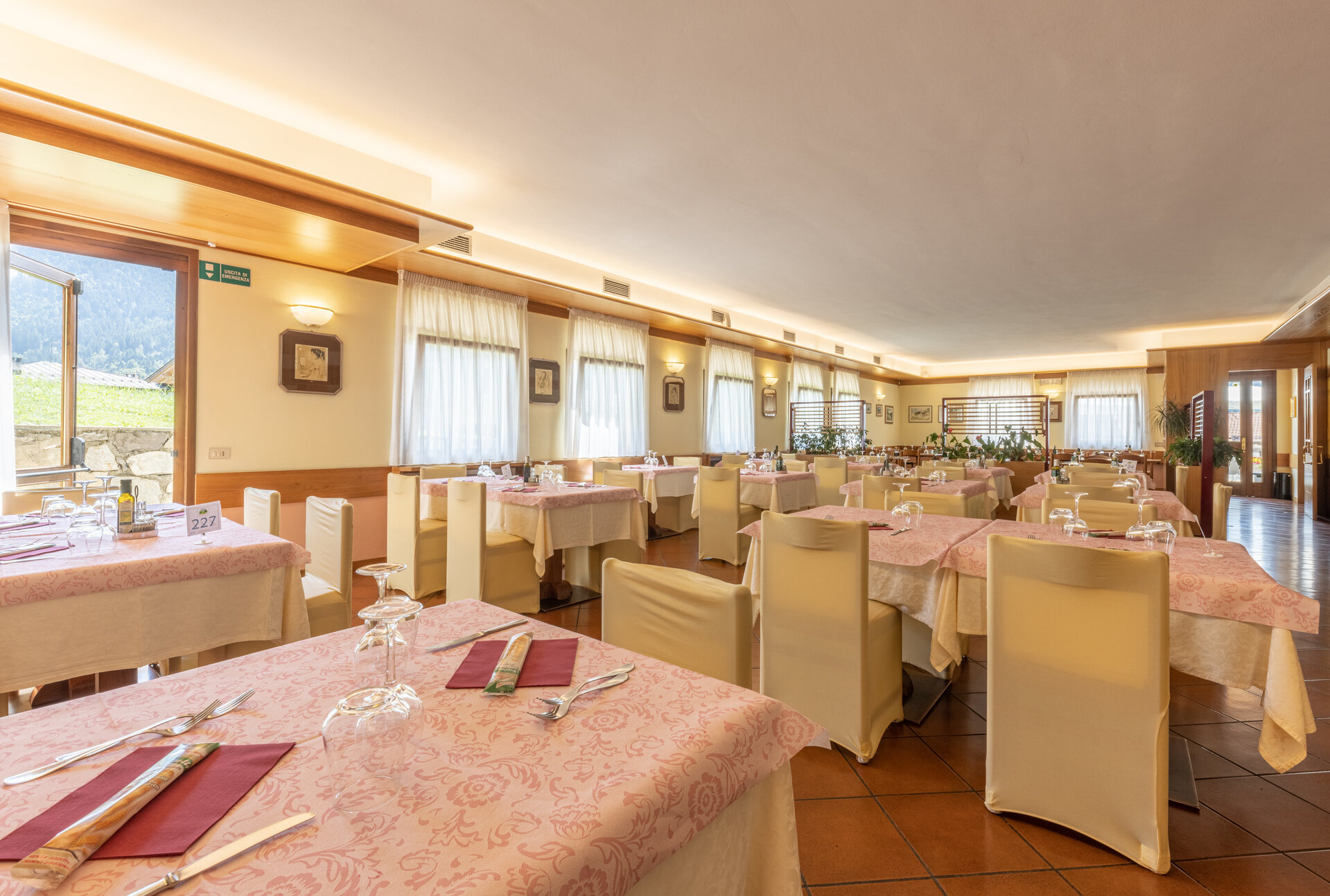 Content Dam Org 12 Images Full Rights Gusto Ristorante Serenella 2