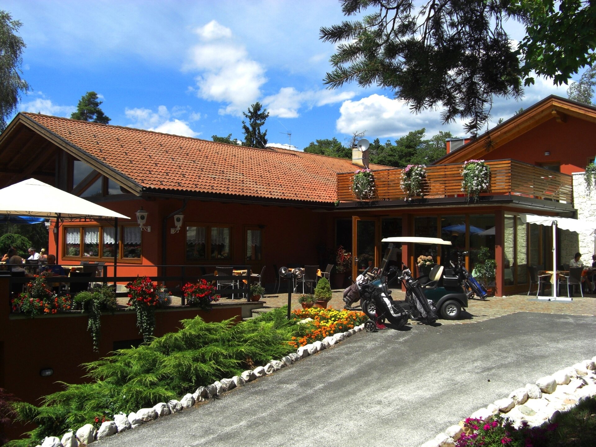 Content Dam Org 11 Images Full Rights Gusto Ristorante Gold Dolomiti Sarnonico Apt Val Di Non 2