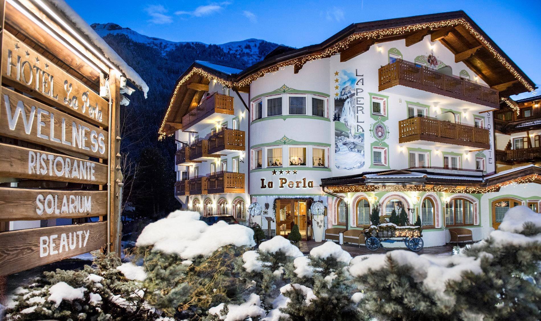 Content Dam Org 3 Images Full Rights Gusto Ristorante Hotel La Perla Archivio Ristorante Hotel La Perla Canazei 01