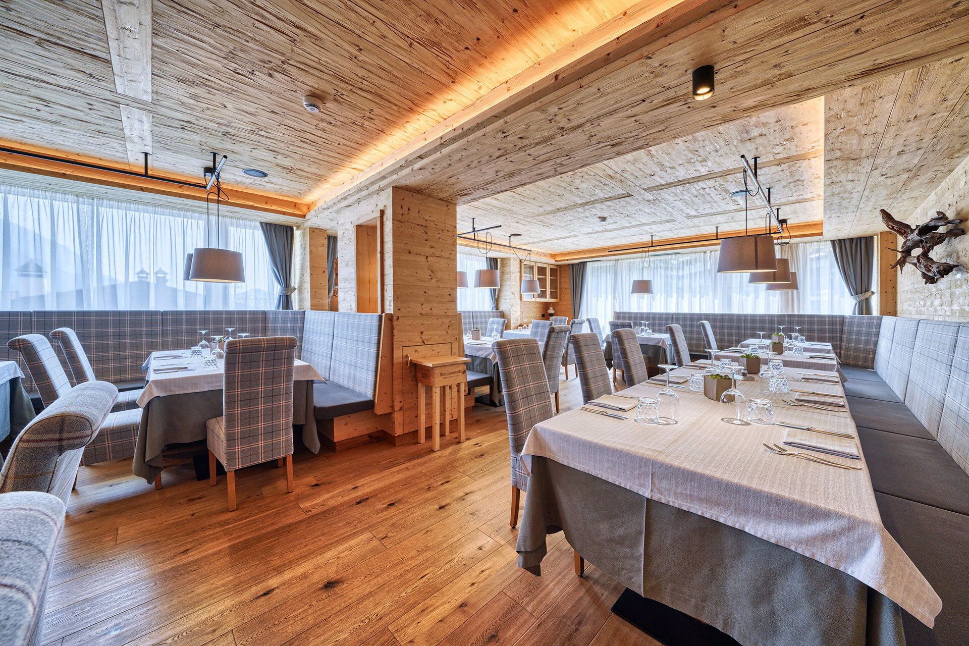 Content Dam Org 5 Images Full Rights Dolomiti Paganella Gusto Ristorante Hotel Belvedere Hotel Belvedere Molveno Ph Christian Gufler 2021 5