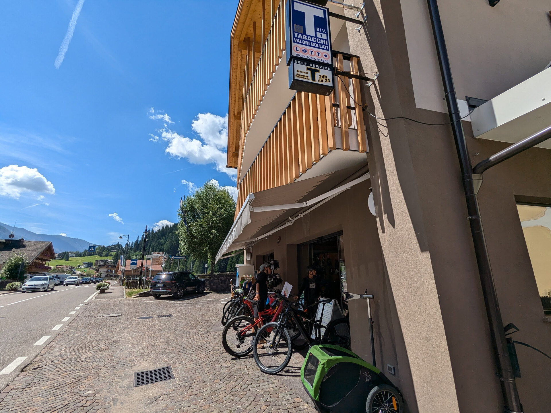 Content Dam Org 3 Images Full Rights Servizi Noleggi Sci E Snowboard Ski E Bike Giuliani Ski E Bike Giuliani Soraga Archivio Apt Val Di Fassa Dlorenz 1502