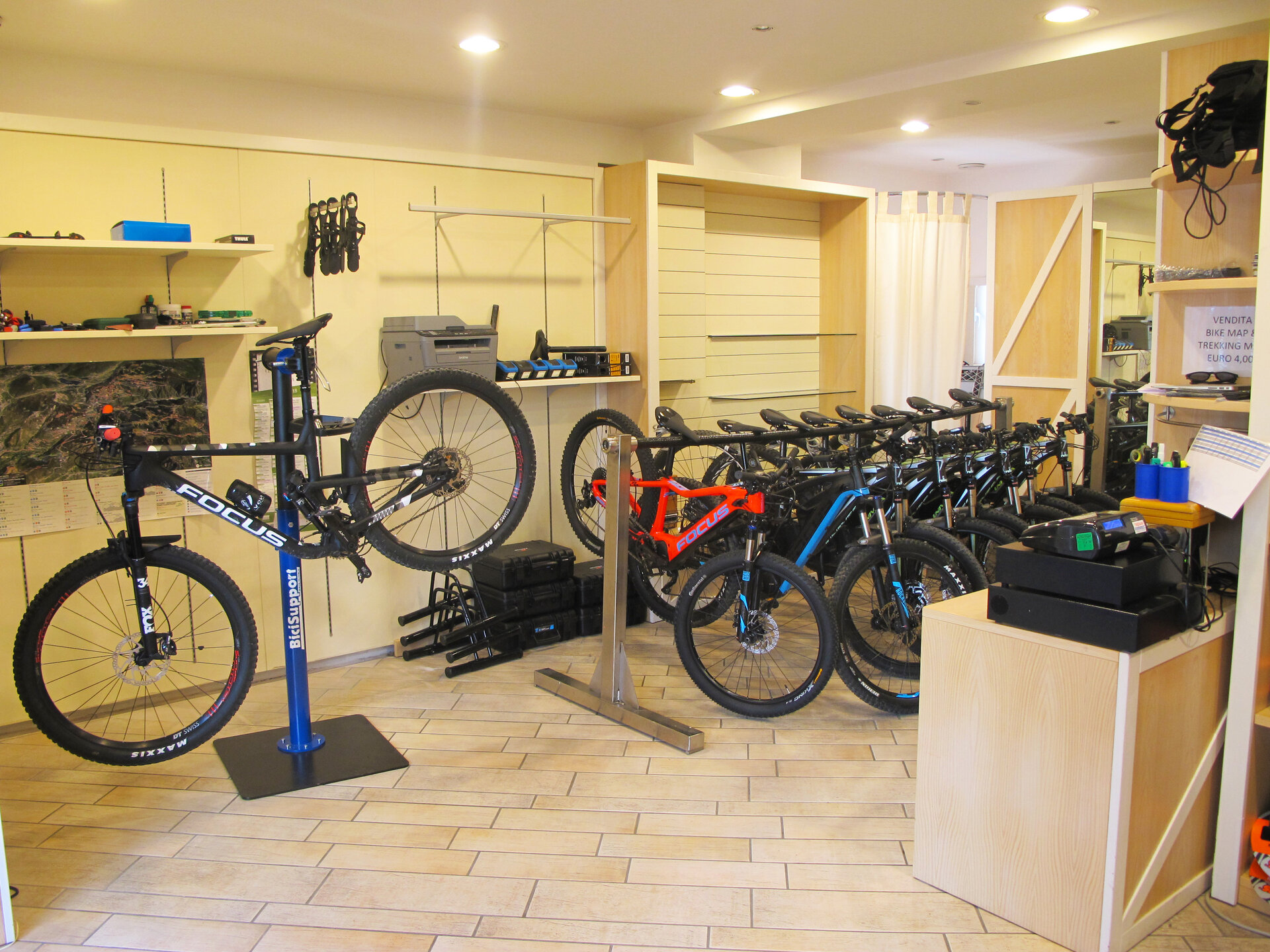 Content Dam Org 6 Images Full Rights Alpe Cimbra Outdoor Bici E Bike Sum Bike Rent Snow Star 2018 Gober 6