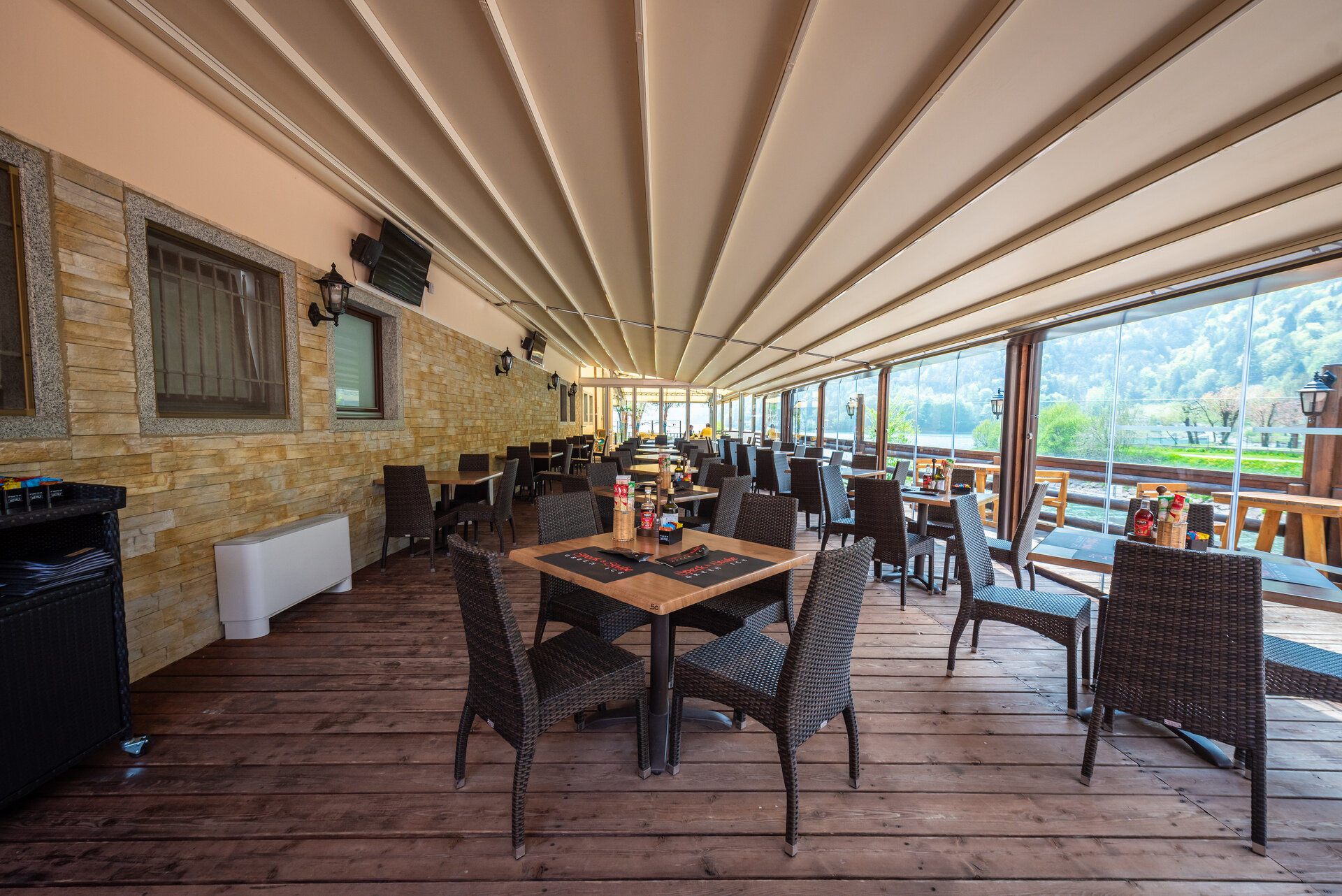 Content Dam Org 8 Images Full Rights Valle Di Ledro Gusto Green Ice Terrazza
