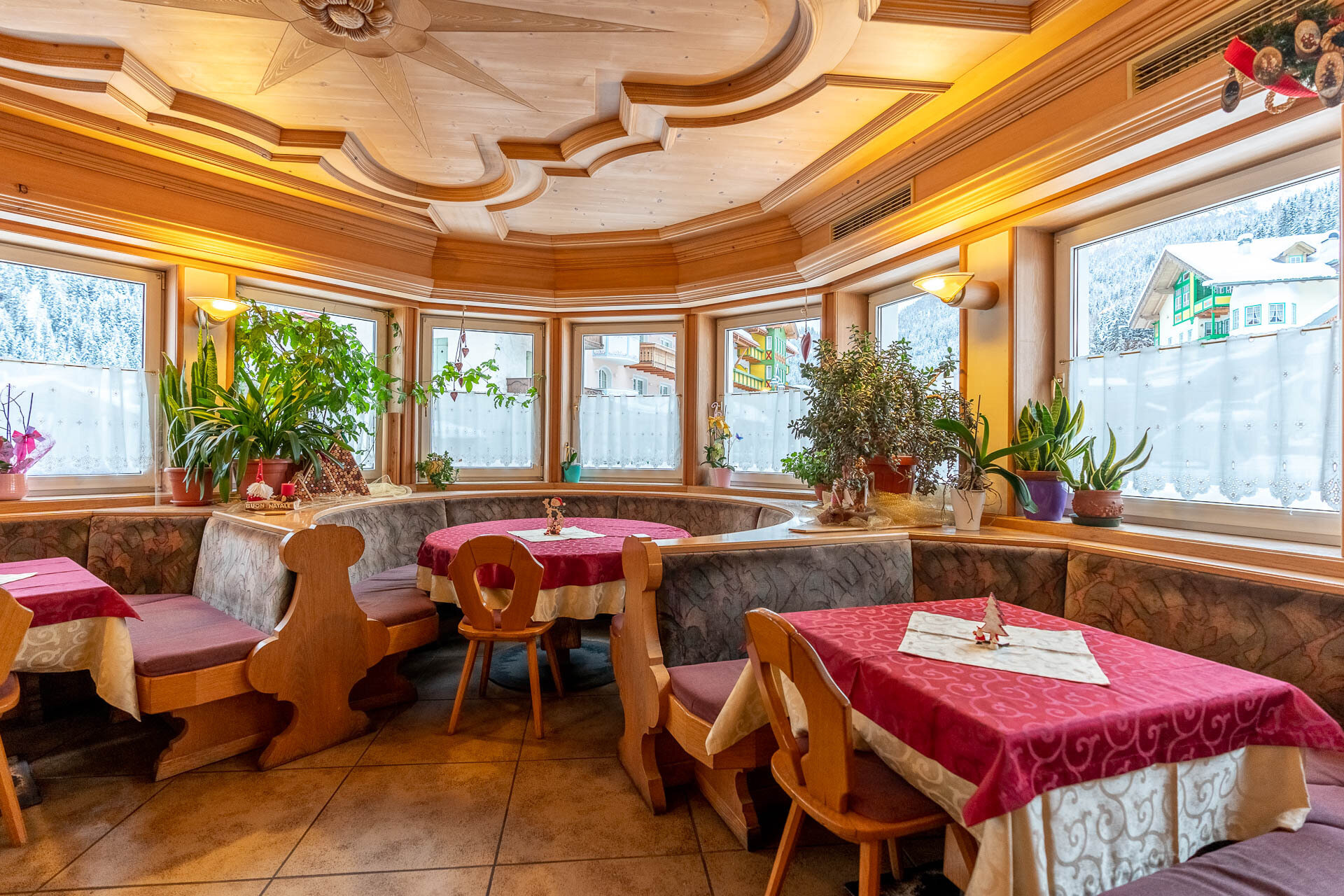 Content Dam Org 3 Images Full Rights Gusto Bar Pizzeria Symphony Barpizzeriasymphony Alba Di Canazei Apt Val Di Fassa Mattiarizzi 5