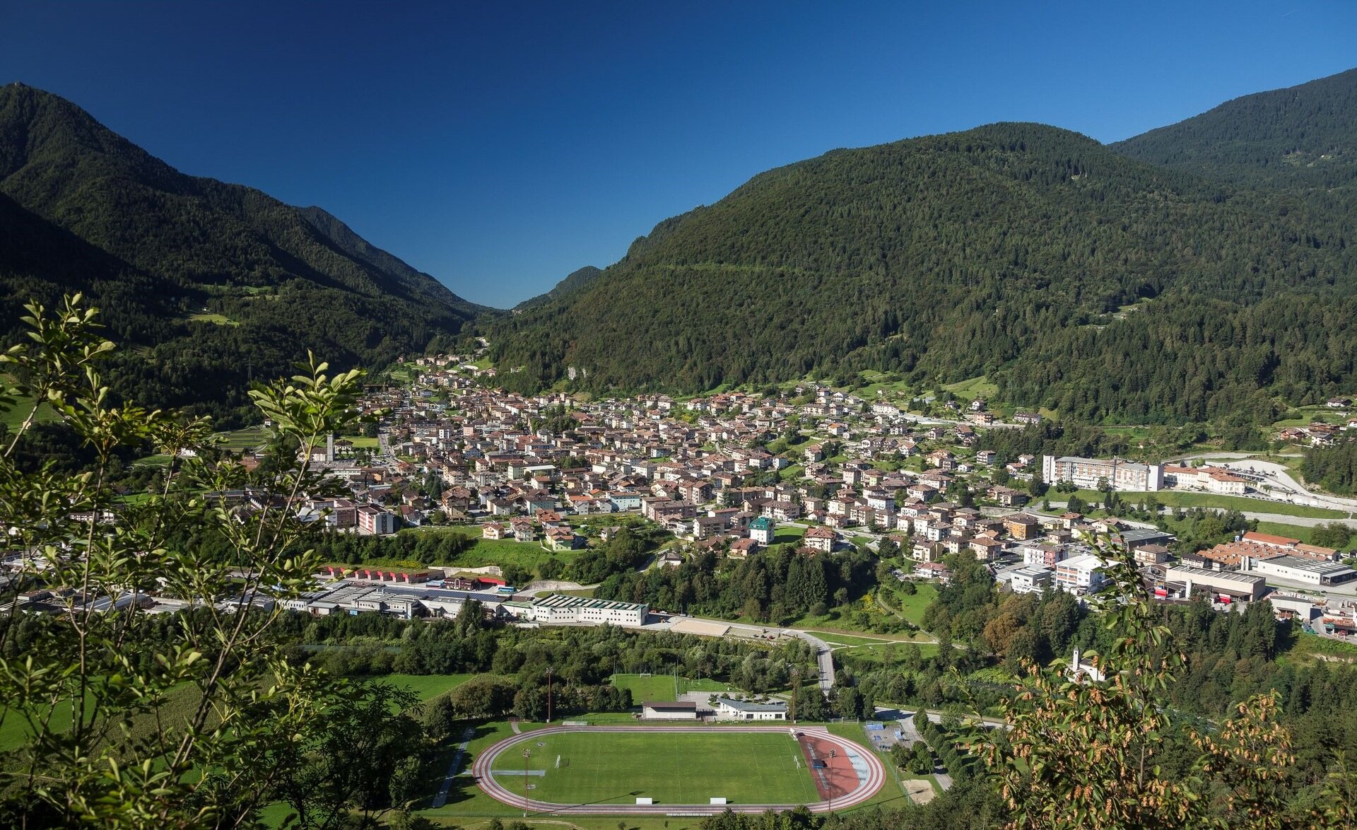Content Dam Org 2 Images Full Rights Giudicarie Centrali Servizi Giudicarie Apt Madonna Di Campiglio Panoramica Tione
