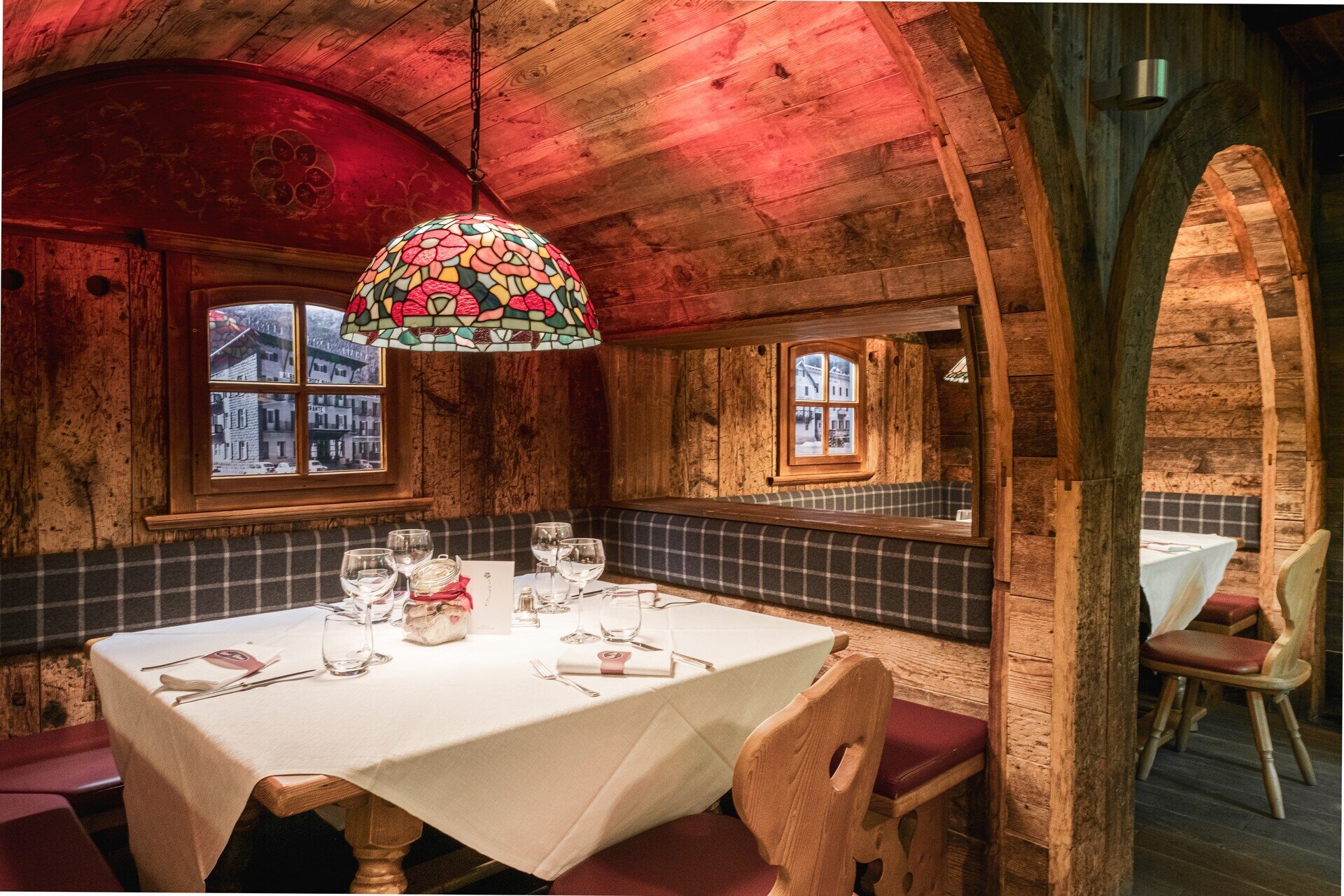 Content Dam Org 3 Images Full Rights Gusto Ristorante Wine Dine Ristorantewineedine Canazei